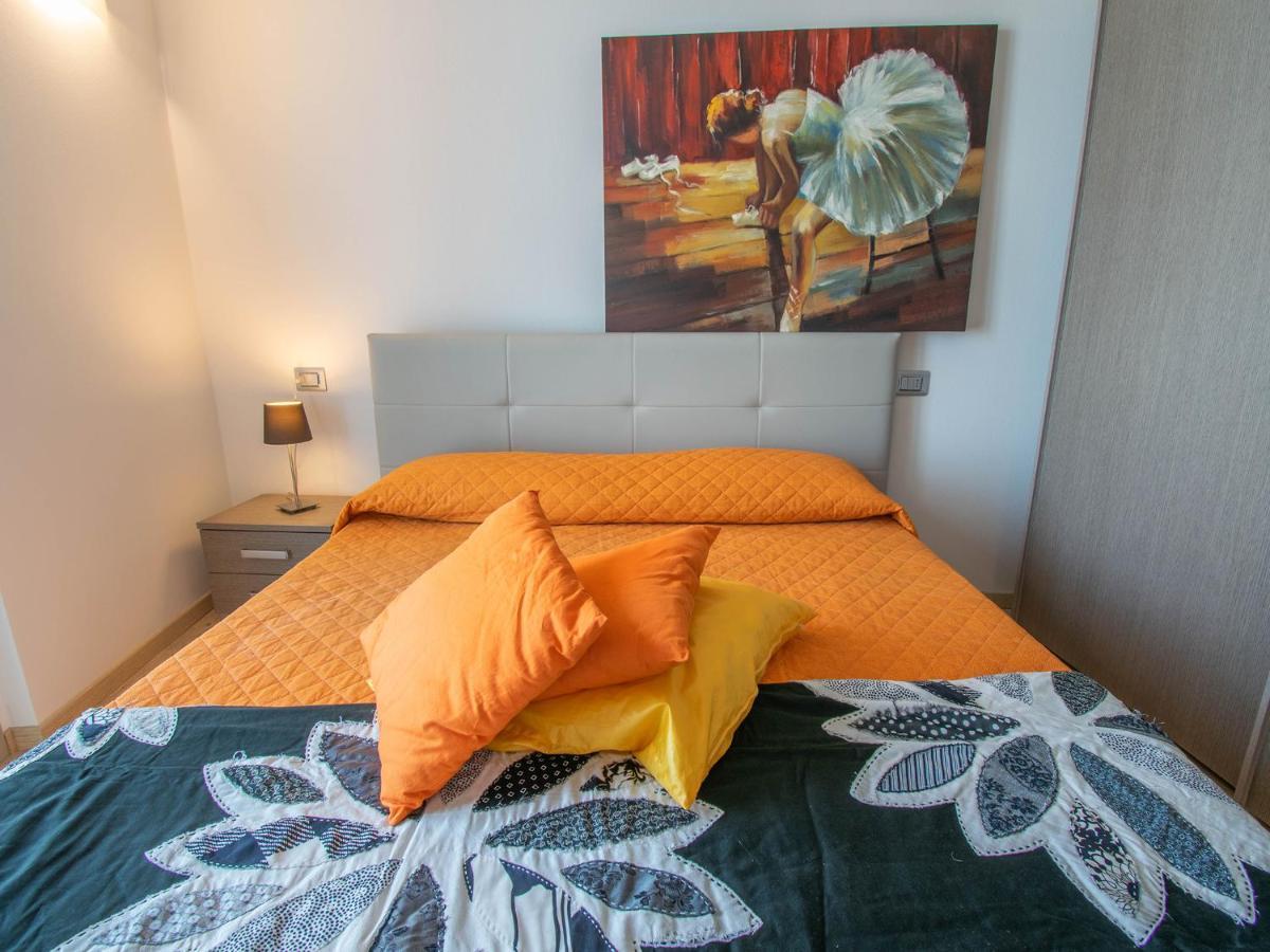 Van Gogh - Beautiful Lake Iseo View And Swimming Pool Parzanica 外观 照片